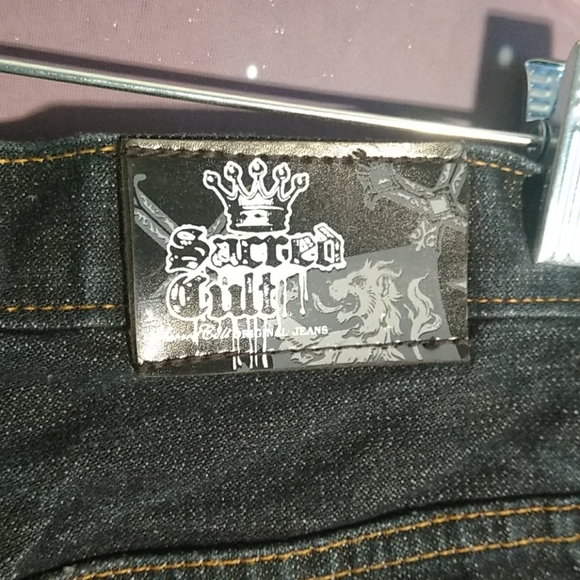 Sacred Cult jeans cut off size 36 X 12 stressed - Picture 3 of 4